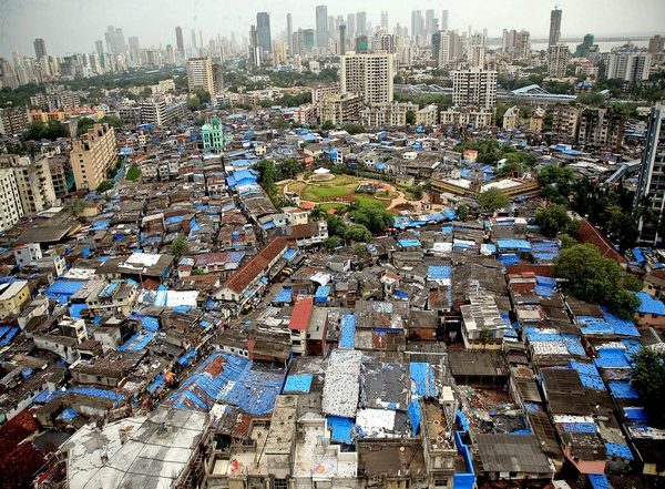 Mumbai's Dharavi Reports 147 New COVID-19 Cases in Past 24 Hours