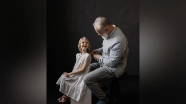 Lifestyle News | Research Shows Granddaughters and Great-granddaughters of Pre-puberty Smokers Have More Body Fat Than Expected