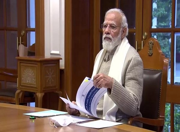 PM Narendra Modi COVID-19 Review Meeting: Prime Minister Instructs Officials to Ensure Adequate Health Infrastructure, Maintain Coordination With States