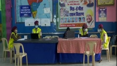 India News | Delhi: Preparations in Full Swing at Vaccination Centres for COVID-19 Precautionary Dose