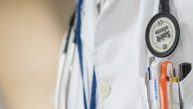 Lifestyle News | Study Finds Gender Disparities Might Be Increasing for Physicians Due to Pandemic