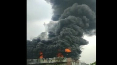 India News | Massive Fire Breaks out at Thermocol Factory in Howrah