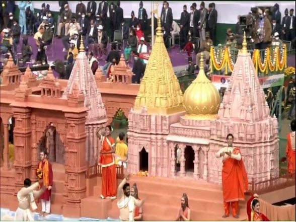 India News | R-Day Parade: UP's Tableau Showcases Kashi Vishwanath Dham's Glorious History, Various Schemes - Vimarsana News