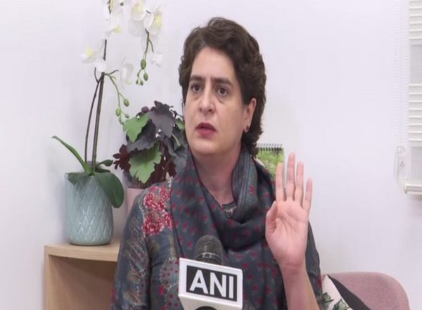 India News | Open for Post-poll Alliance with Any Party Except BJP in Uttar Pradesh: Priyanka Gandhi