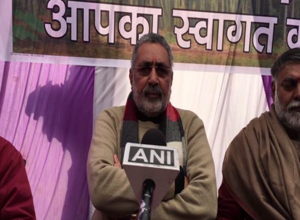 Uttar Pradesh Assembly Elections 2022: BJP Will Win More Seats Than 2017 Elections, Congress Zero in Development, Says Giriraj Singh