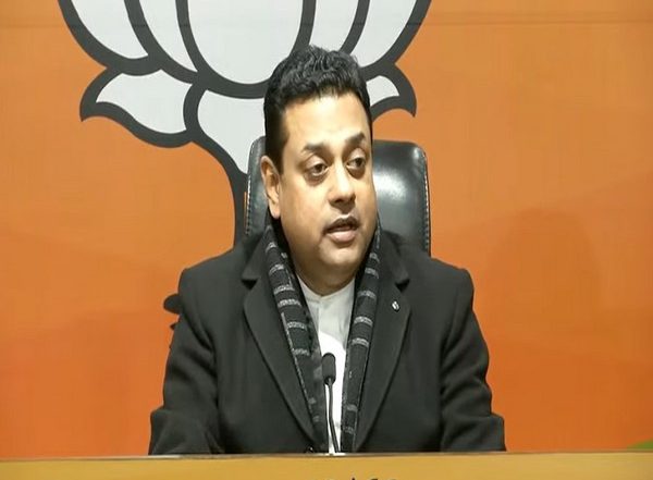 India News | Sambit Patra Condemns Remarks Made by Cong Leader Tauqeer Raza Khan on Batla House Encounter