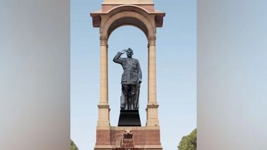 Entertainment News | Bollywood Celebs Commemorate Netaji Subhas Chandra Bose's 125th Birth Anniversary