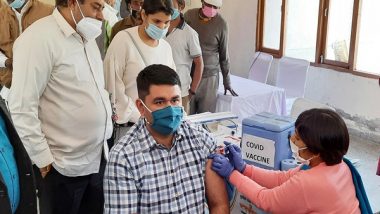 COVID-19 Vaccination in India: 95% of Eligible Population Given First Dose of Coronavirus Vaccine, Says Health Ministry