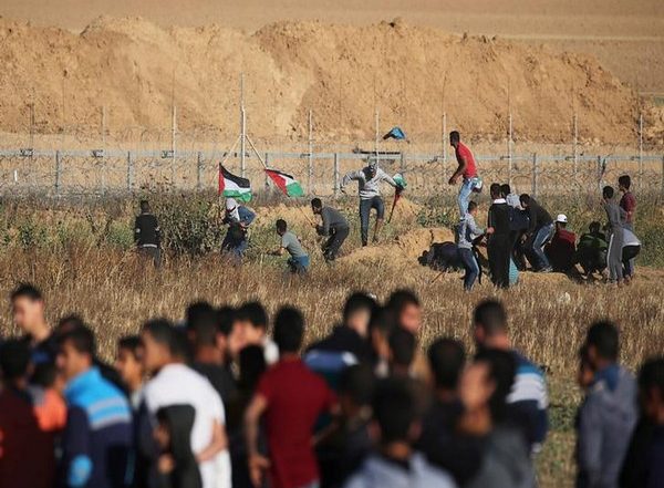 World News | Israeli Forces Say Launching Attacks on Gaza Strip Targets