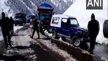 India News | Srinagar-Leh Highway Closed for Vehicular Movement Till Further Orders Due to Snowfall, Extreme Weather
