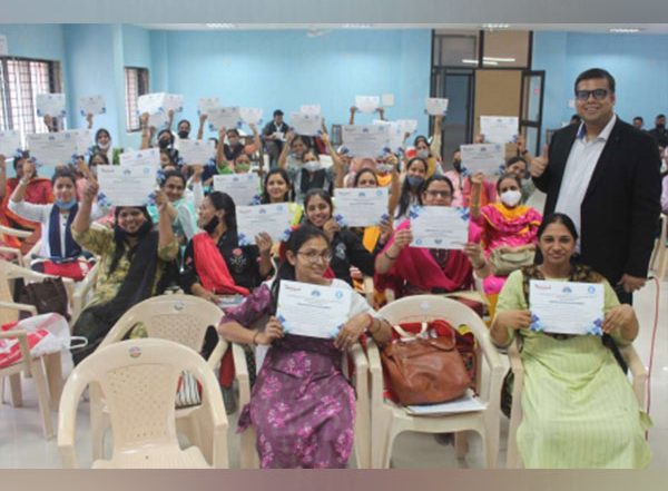 Business News | Vedic Maths Teacher's Training Conducted in Government Schools of Dadra and Nagar Haveli, Daman, and Diu Under the Samagra Shiksha
