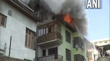 India News | J-K: Fire Breaks out at Commercial Building in Srinagar's Rajbagh, No Casualty Reported