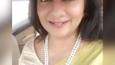 World News | Senior Pakistan Journalist Terms Imran Khan 'coward' for 'always Playing Safe'