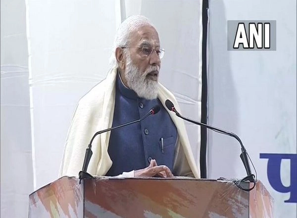 India News | Netaji Subhas Chandra Bose's Statue at India Gate Will Inspire Democratic Values, Future Generations: PM Modi
