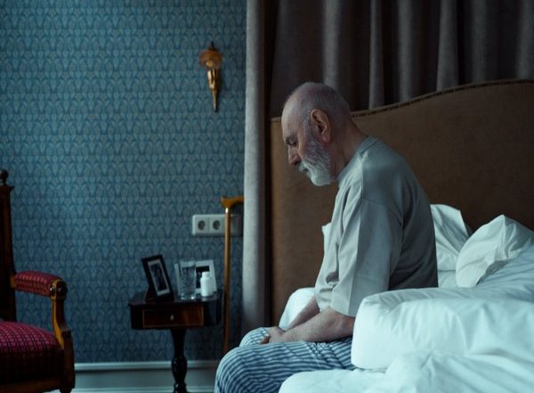 Loneliness, Sadness Speed Up Ageing Faster Than Smoking