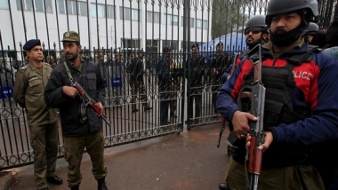 World News | Pakistan Sacks Cops for Making 'blasphemous Post'