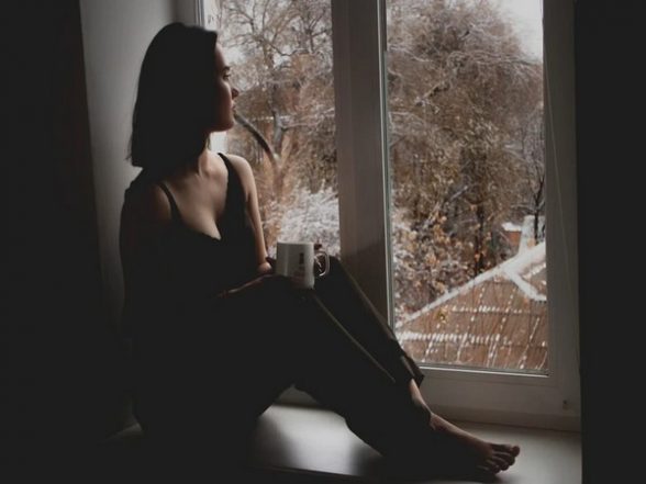 Lifestyle News | Changes in Sleep and Biological Rhythms from Late Pregnancy to Postpartum Linked to Depression and Anxiety - Vimarsana News
