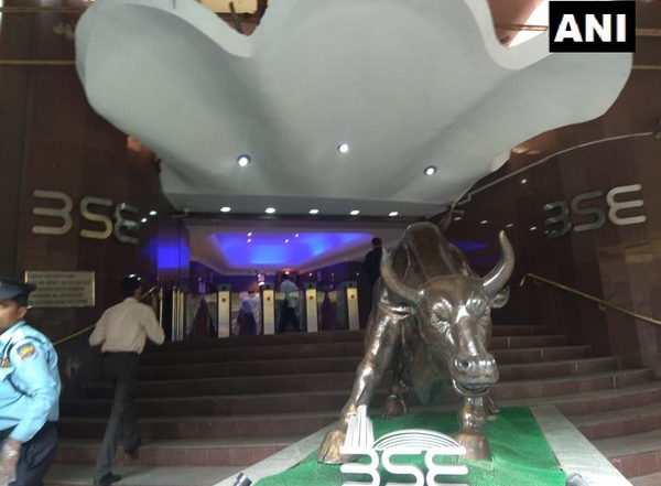 Business News | Sensex Jumps 469 Points; Maruti, ITC, Infosys, TCS Surge