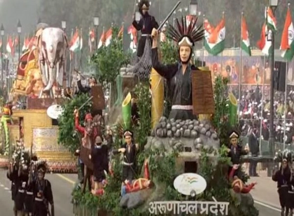 India News | 73rd Republic Day Parade: Arunachal Pradesh Tableau Showcases Contribution of State's Tribal Community in Fight Against British Rule