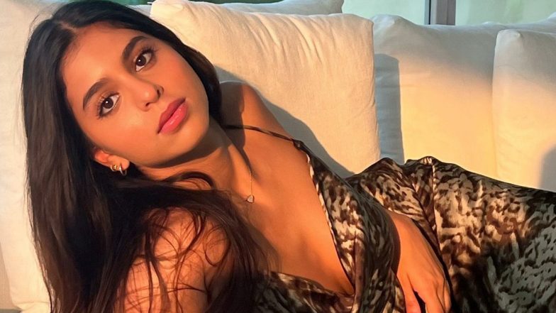 Suhana Khan Looks Breathtaking in Sunkissed Pictures As She Gracefully Poses on a Couch in a Sexy Printed Dress!