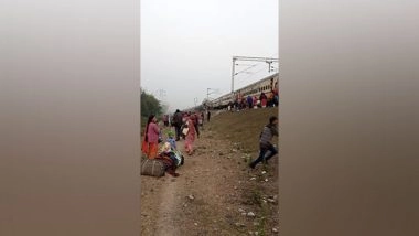India News | Guwahati-Bikaner Express Derails Near Domohani in West Bengal