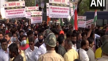 India News | Mumbai Police Arrest Bajrang Dal Workers Protesting Against Naming of Sports Complex After Tipu Sultan