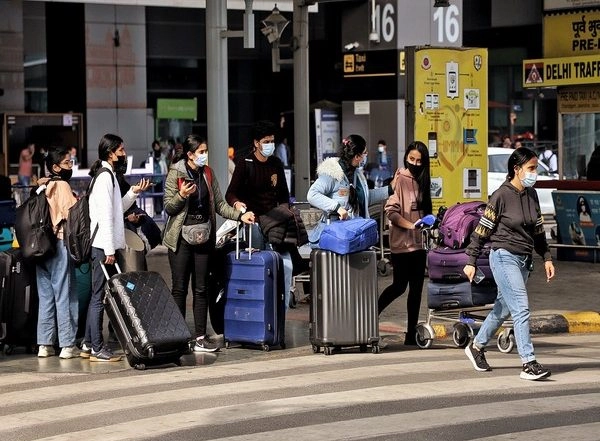 India News | Resident Doctors of RML Hospital Urges PM Modi to Facilitate Evacuation of Medical Students Stranded in Ukraine