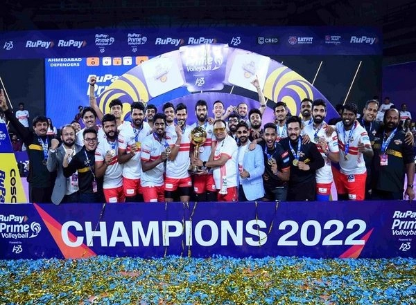 Sports News | Kolkata Thunderbolts Crowned Champions of Prime Volleyball League, Defeat Ahmedabad 3-0 in Final