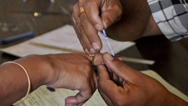 Uttar Pradesh Lok Sabha By-Elections 2022: Voting Begins for Bypolls in Azamgarh, Rampur; 19 Candidates in Fray