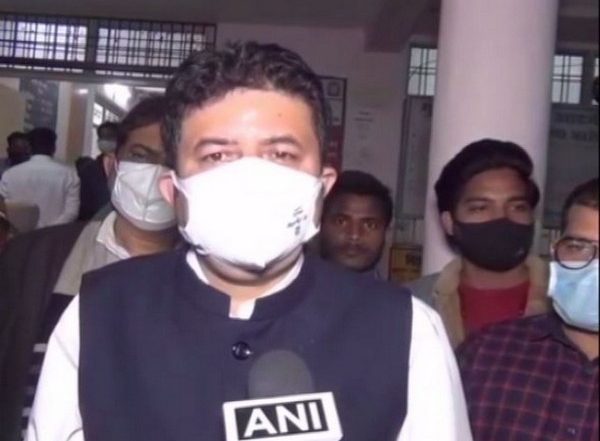 Uttar Pradesh: 3 Died, 44 Hospitalised After Drinking Spurious Liquor in Azamgarh