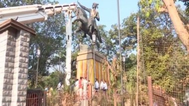 India News | Maharashtra Guv Pays Floral Tribute to Chhatrapati Shivaji Maharaj on His Birth Anniversary
