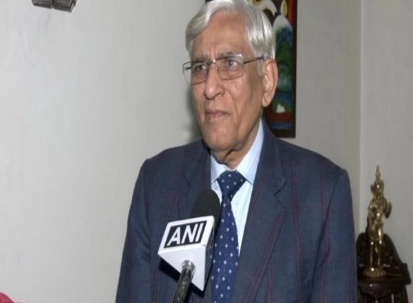 World News | Russia Moving Troops into Donetsk, Luhansk Similar to 2014 Annexation of Crimea, Says Defence Expert