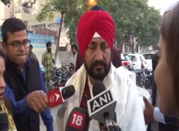 Punjab Assembly Elections 2022: CM Charanjit Singh Channi Urges People to Practice Their Constitutional Rights