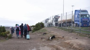 World News | Chile Declares State of Emergency in North Due to Migratory Crisis