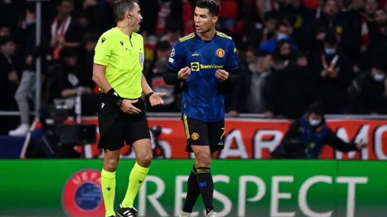 Cristiano Ronaldo Receives Hostile Reception at Wenda Metropolis During ATM vs MUN, UCL 2021-22 Match, CR7 Fumes at Referee for Meaty Challenges by Home Team