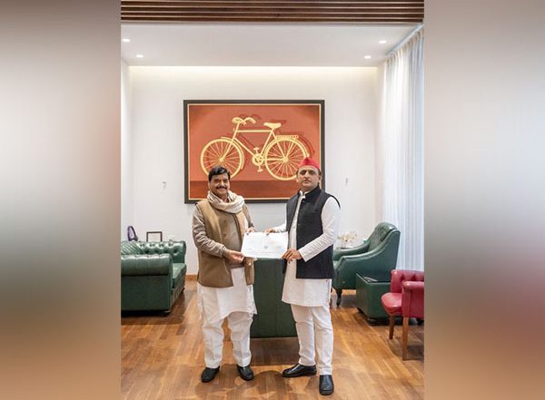 Uttar Pradesh Assembly Elections 2022: Shivpal Yadav Features in Samajwadi Party’s New List of Star Campaigners