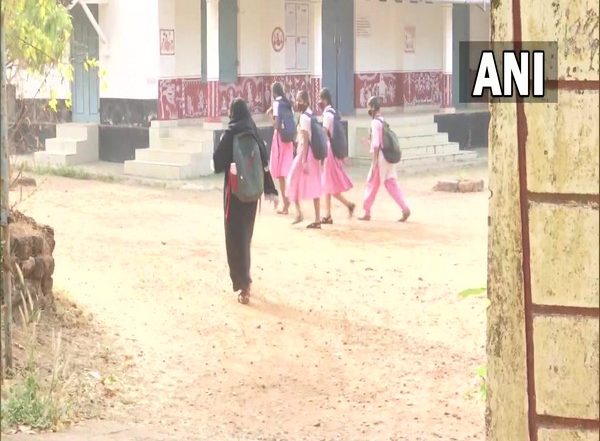 Karnataka Hijab Row: Schools for Classes Up to Class 10 Re-Opened Today, Says CM Basavaraj Bommai