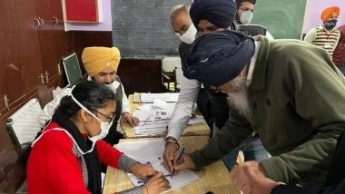 India News | Punjab Assembly Polls: Sukhbir Singh Badal, Parkash Singh Badal, Harsimrat Kaur Cast Vote in Muktsar