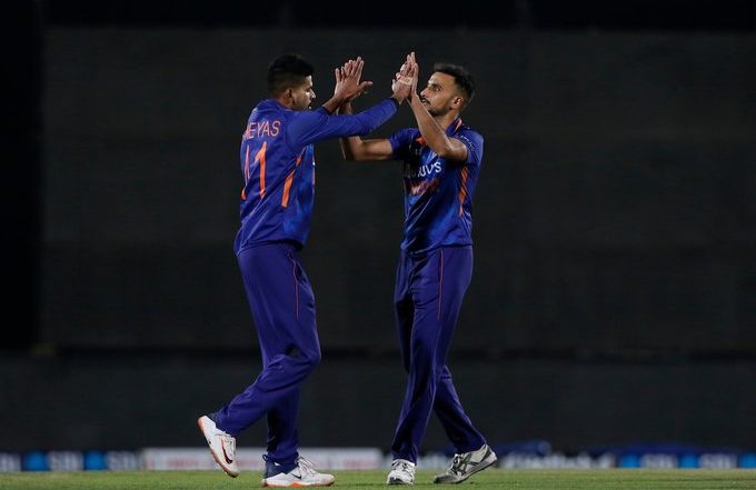 India vs Sri Lanka 2nd T20I 2022 Live Update: Harshal Patel Accounts for Kamil Mishara