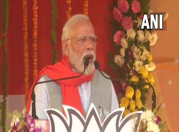 India News | Till Death Neither Will People of Kashi Leave Me nor Will Kashi Leave Me: PM Modi Takes Swipe at Akhilesh Yadav