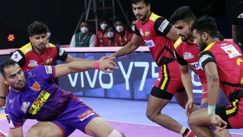 Bengaluru Bulls vs Gujarat Giants, PKL 2021–22 Live Streaming Online on Disney+ Hotstar: Watch Free Telecast of Pro Kabaddi League Season 8 on TV and Online