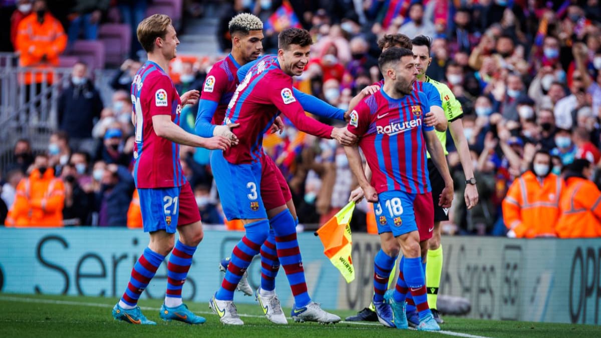 Barcelona vs Atletico Madrid Result, La Liga 2021–22: Catalan Giants Secure Thrilling 4–2 Victory Despite Dani Alves Seeing Card Goal Highlights) ⚽ LatestLY