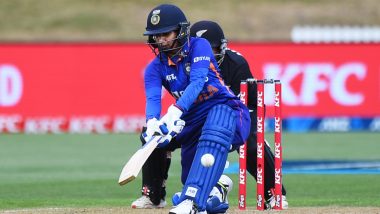How to Watch India Women vs New Zealand Women 2nd ODI 2022 Live Streaming Online? Get Free Live Telecast of IND-W vs NZ-W Match & Cricket Score Updates on TV