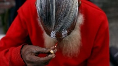 World News | Maha Shivaratri: Sadhus Throng Nepal's Pashupatinath Temple