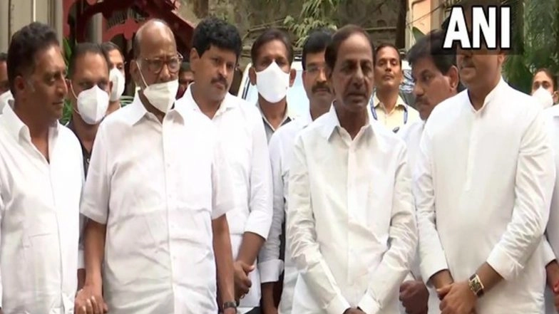 K Chandrashekar Rao Meets NCP Chief Sharad Pawar in Mumbai