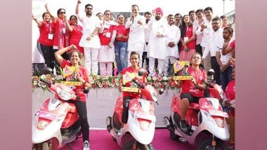Business News | Mumbai's Women Come Together for Iconic Pink Run Ladki Hoon, Lad Sakti Hoon