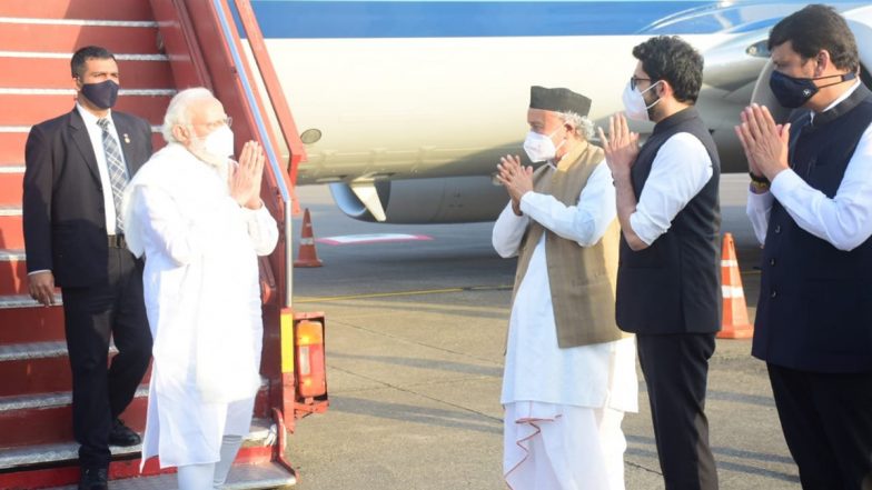 Lata Mangeshkar Funeral: PM Narendra Modi Reaches Mumbai to Attend Last Rites Of Veteran Singer