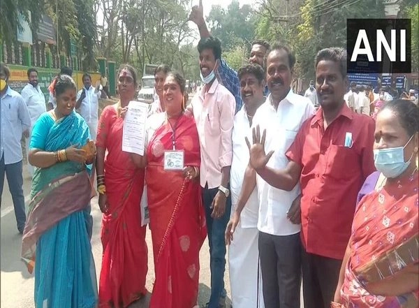 India News | TN Urban Local Body Polls: DMK's Transgender Candidate R Ganga Wins Election from Vellore Corpn