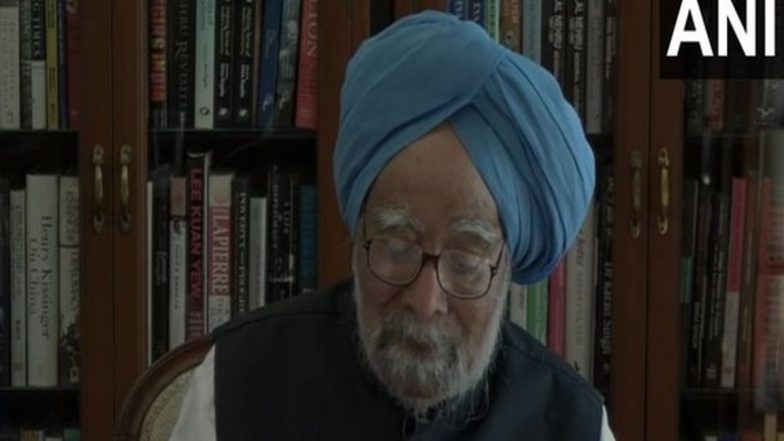 China Sitting at Our Border but Centre Making Efforts to Hide Truth, Says Manmohan Singh