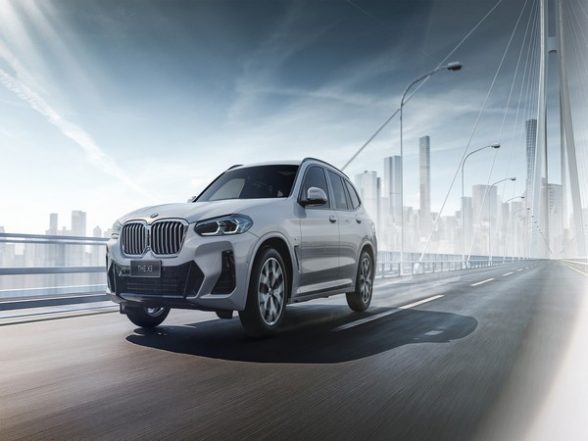 Business News | The New BMW X3 Now Available in Diesel Variant - Vimarsana News